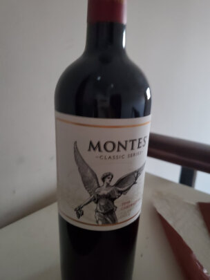 客观评价MONTESMONTES红酒怎么样？上手三周说真相